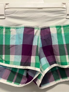 Lululemon Plaid Short 2 Inch Size 8 Circle Dot Purple And Blue Zip Pocket